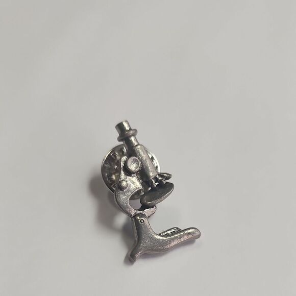 Jim Clift Handcrafted Pewter Lapel Pin Microscope 1” - Picture 1 of 4